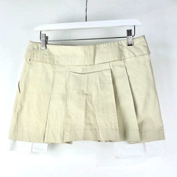 LIONESS Beige Pleated Utility Mini Skirt - Picture 2 of 6